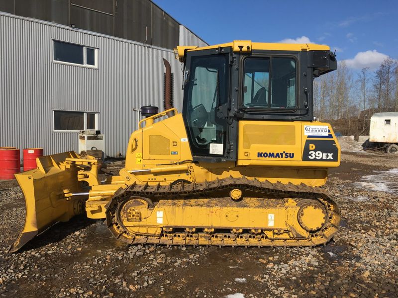 Аренда бульдозера Komatsu D39EX-22